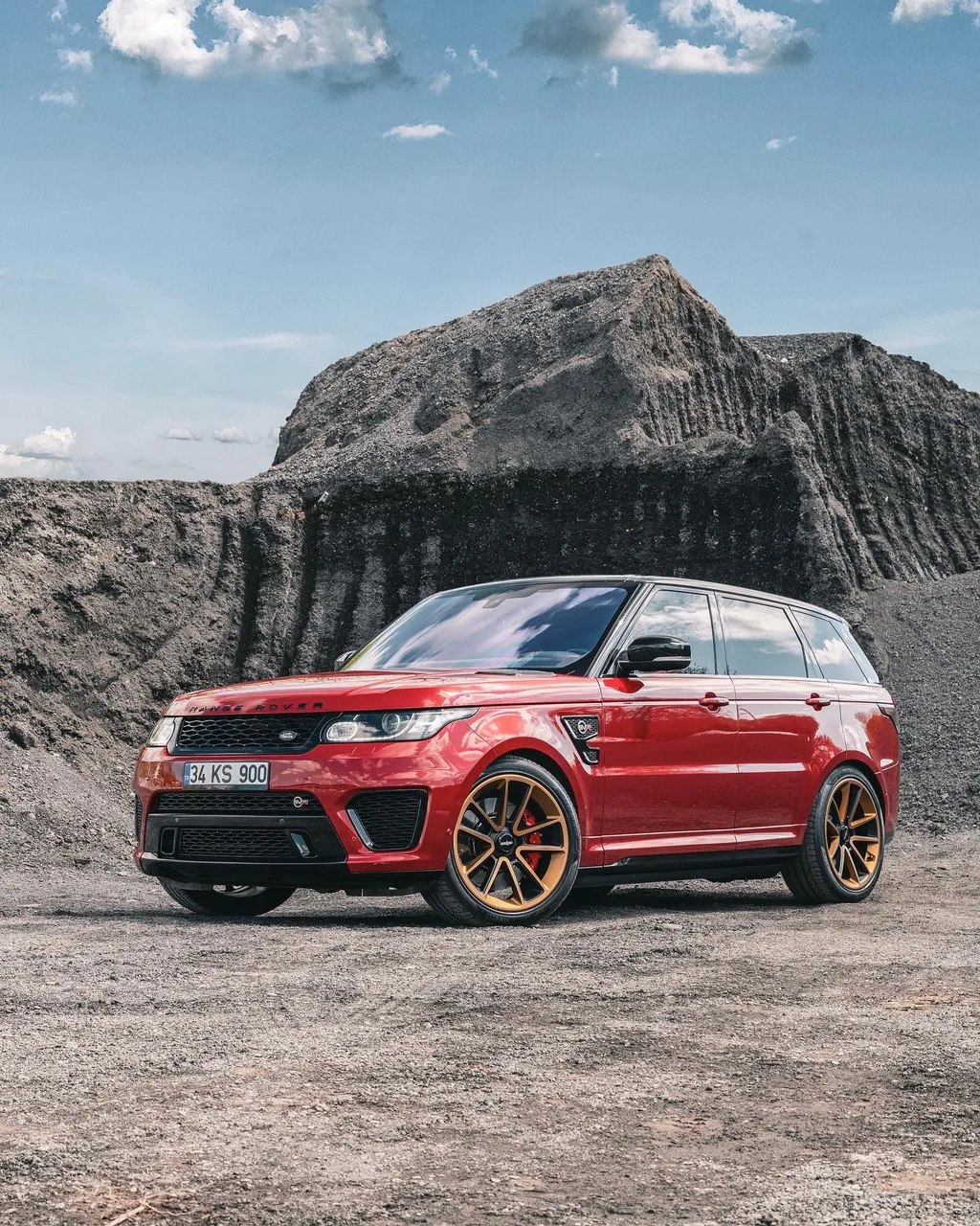 Range Rover — BTL