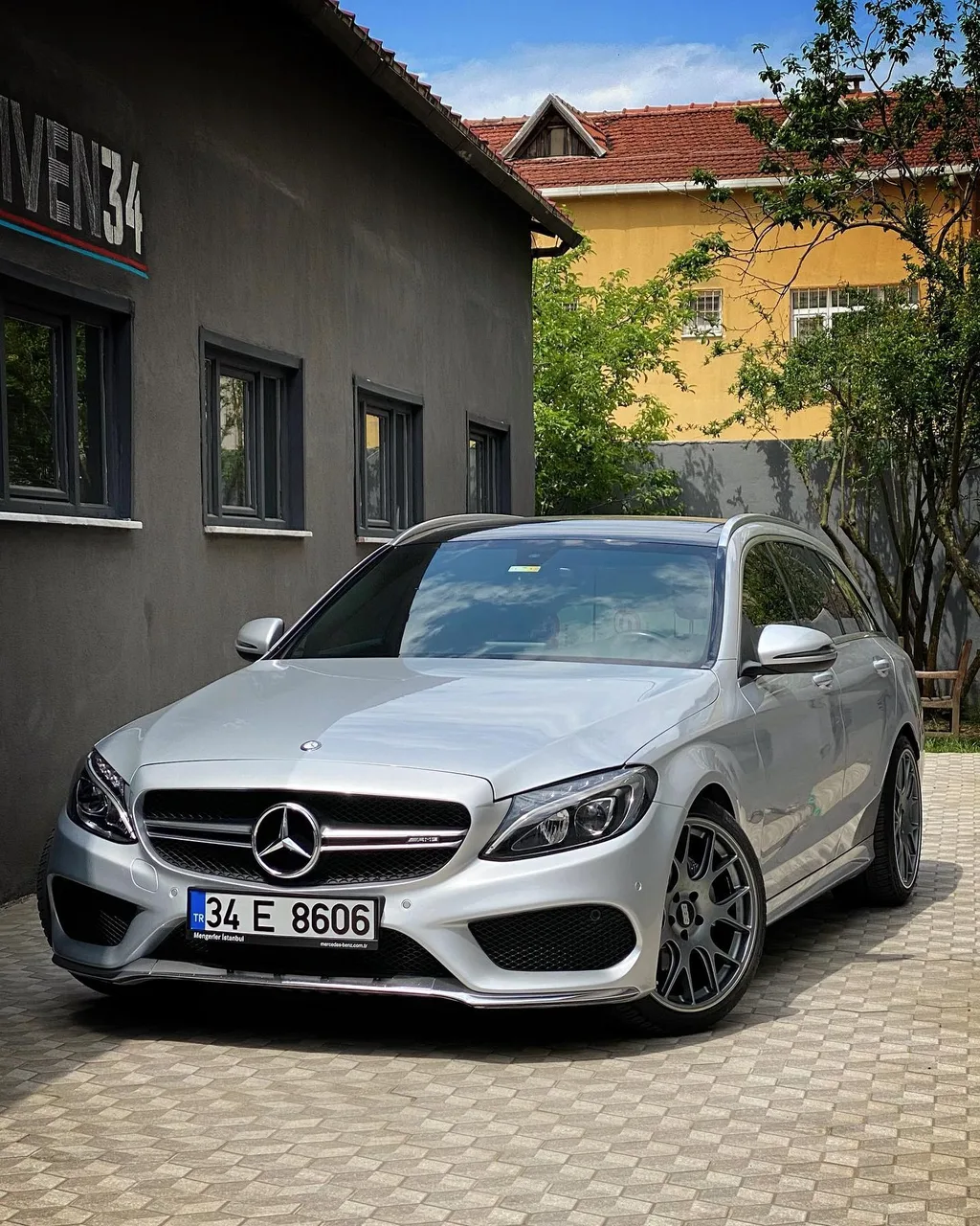 MERCEDES — CH-R
